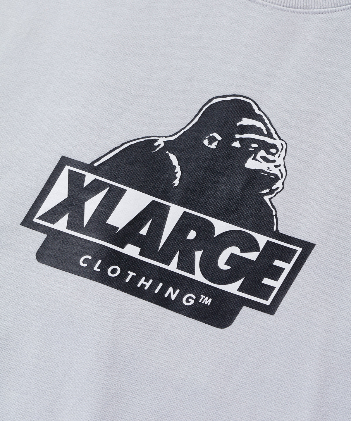 SCHRÄGES OG-SWEATSHIRT MIT RUNDHALSAUSSCHNITT