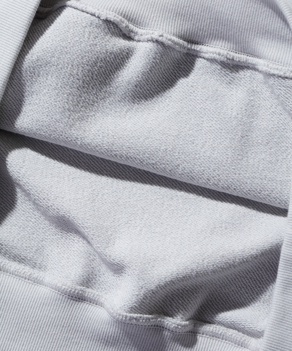 STANDARD-LOGO-PULLOVER MIT KAPUZE